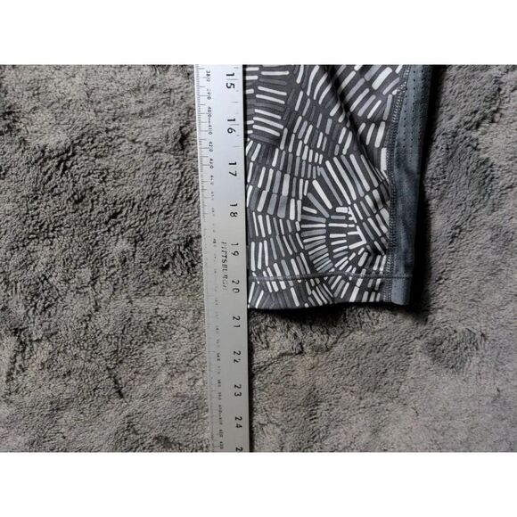 Nike Pro Women's Capri Yoga Pants Size XS Gray - Picture 6 of 12